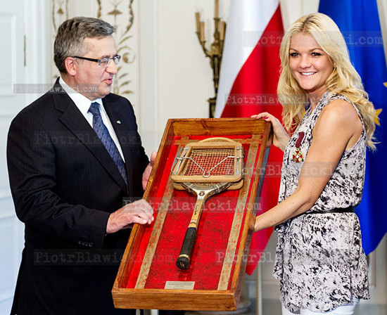 Prezydent odznaczyl polskich tenisistów